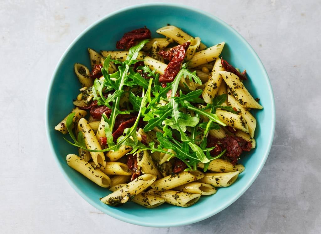 Penne met pesto, zongedroogde tomaat en rucola recept - Allerhande ... Penne met pesto, zongedroogde tomaat en rucola recept - Allerhande ...