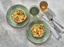 Preiquiche but make it cute: mini quiches met prei en kip! Je hebt ze al in 15 minuten ovenready.