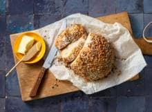 Met een airfryer in huis en een koksmuts op je hoofd ben je voortaan een echte broodbakker. Aan de slag met brood bakken in de airfryer!