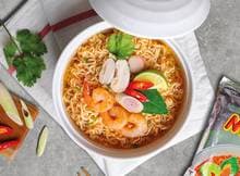 Tom yum noedels met garnalen van MAMA noodle (advertentie)