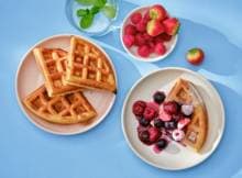 Wafels maken gaat extra makkelijk met een handige wafelmix. In 20 minuten heb je al 4-7 wafels gebakken. Alleen nog wat fruit en poedersuiker on top, en klaar is je wafel!