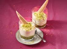 Dit is het jaar van groen: matcha en pistache komen in deze twist op tiramisu samen. Misschien is het wel je nieuwe lievelings!