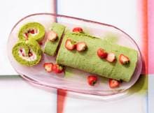 Matcha-cakeroll met aardbeien​