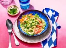 Dr. Elise: ‘Wissel eens af met de vezelbron (quinoa of volkorencouscous), eiwitten (kip of tonijn), vitaminen (paprika, taugé of peultjes) en onverzadigde  vetten (cashewnoten of pompoenpitten).’
