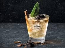 Cinnamon storm mocktail van Royal Club (advertentie)