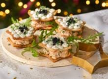 Mini zalmtompouce met visparels en dille (advertorial)