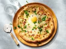 Pizza carbonara