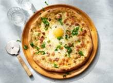 Pizza carbonara